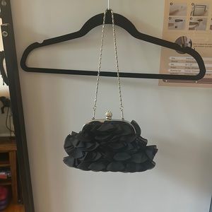 Cache vintage Y2K mini clutch!